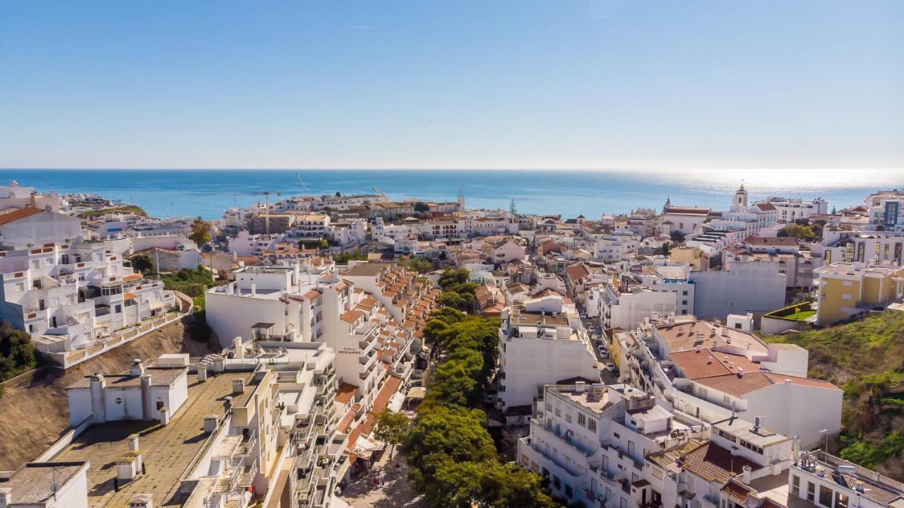 Historical City Center Penthouse Αλμπουφέιρα Εξωτερικό φωτογραφία